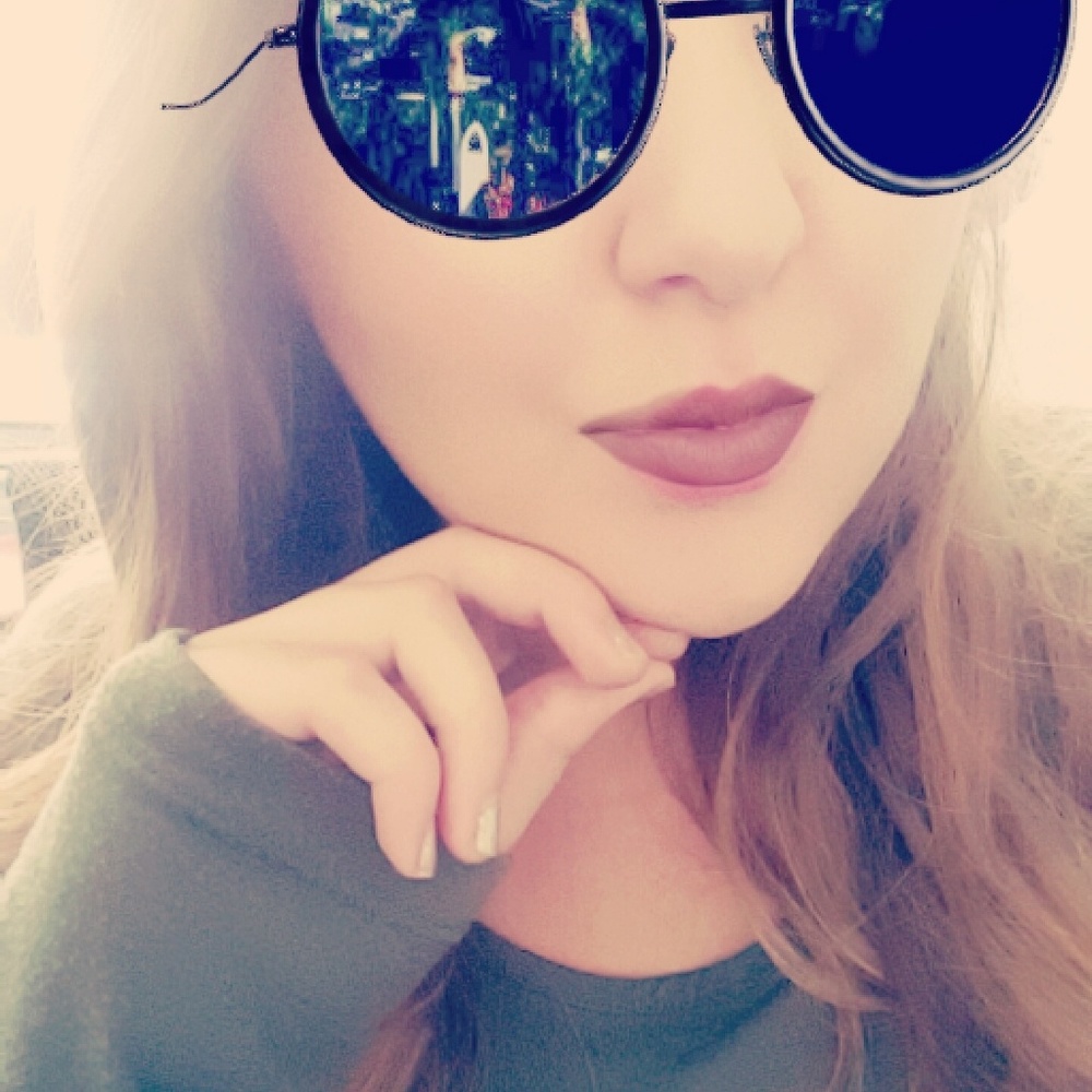 Meet your Posher, Brie